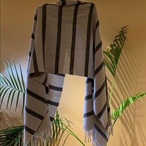 Madewell cape/scarf